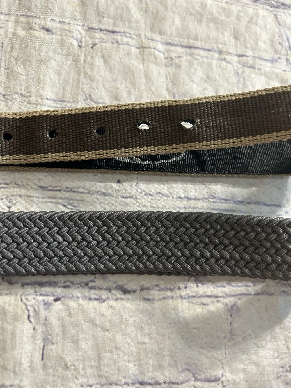 LOT OF (2) MEN NEUTRAL COLOR BELTS GREY STRETCH & TAUPE/TAN FABRIC SILVER TONE